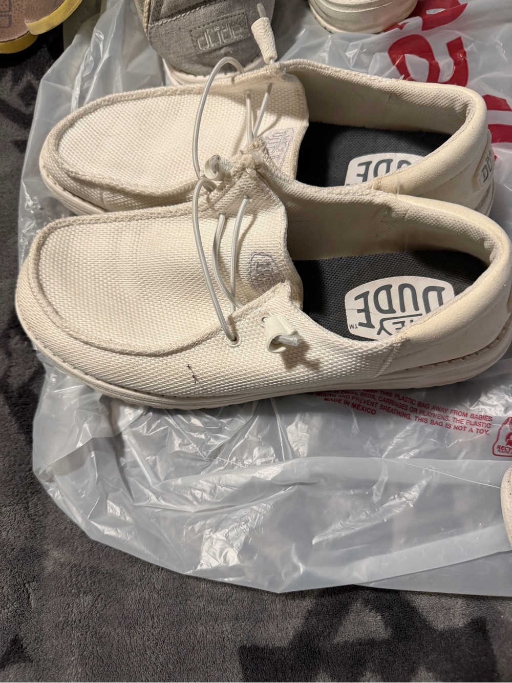 Hey Dude Women’s Slip-On Loafers in Light Cream - Picture 2 of 3